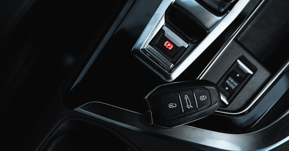Chevrolet car key fob — Pro Norfolk Locksmiths