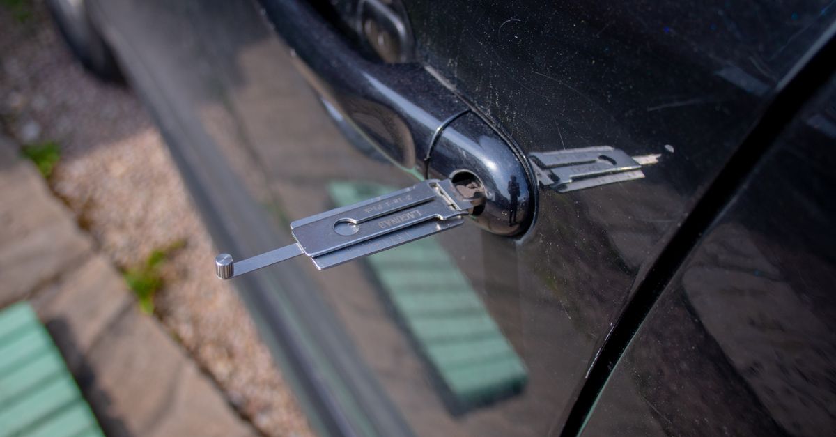 Nissan car key fob — Pro Norfolk Locksmiths