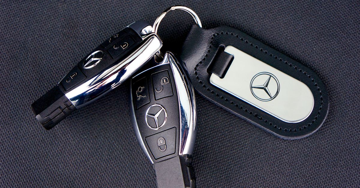 Toyota car key fob — Pro Norfolk Locksmiths