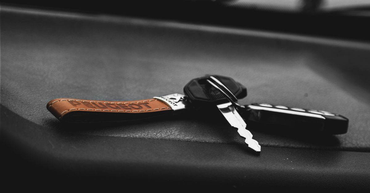 Auto Locksmith service — Pro Norfolk Locksmiths