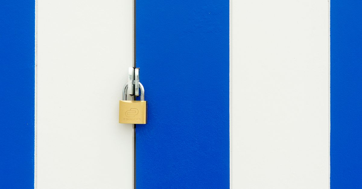 How Much Should a Locksmith Charge to Change a Lock in Norfolk? — Pro Norfolk Locksmiths