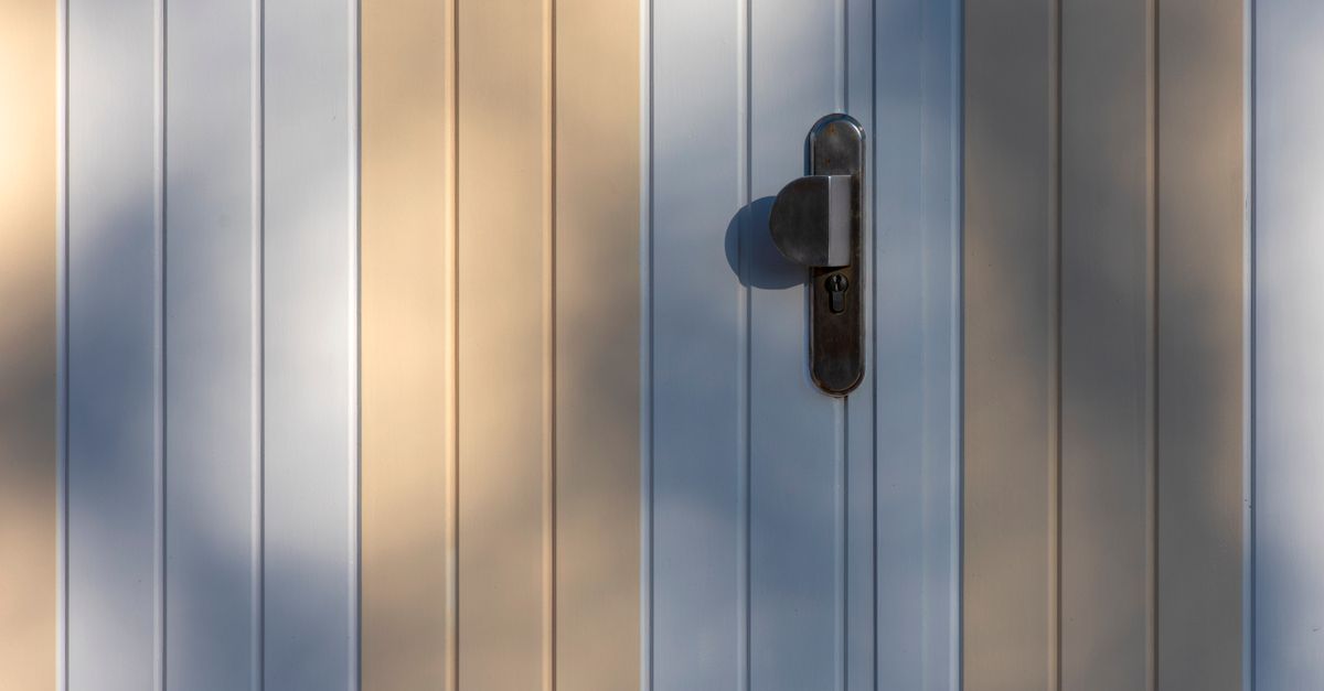 Choosing the Right Lock Door Knob or Deadbolt for Your Situation — Pro Norfolk Locksmiths